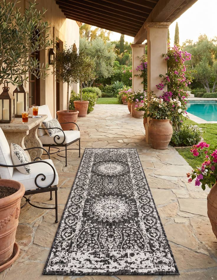 Detail image of 2' x 6' Easy-Clean Traditional Indoor / Outdoor Runner Rug