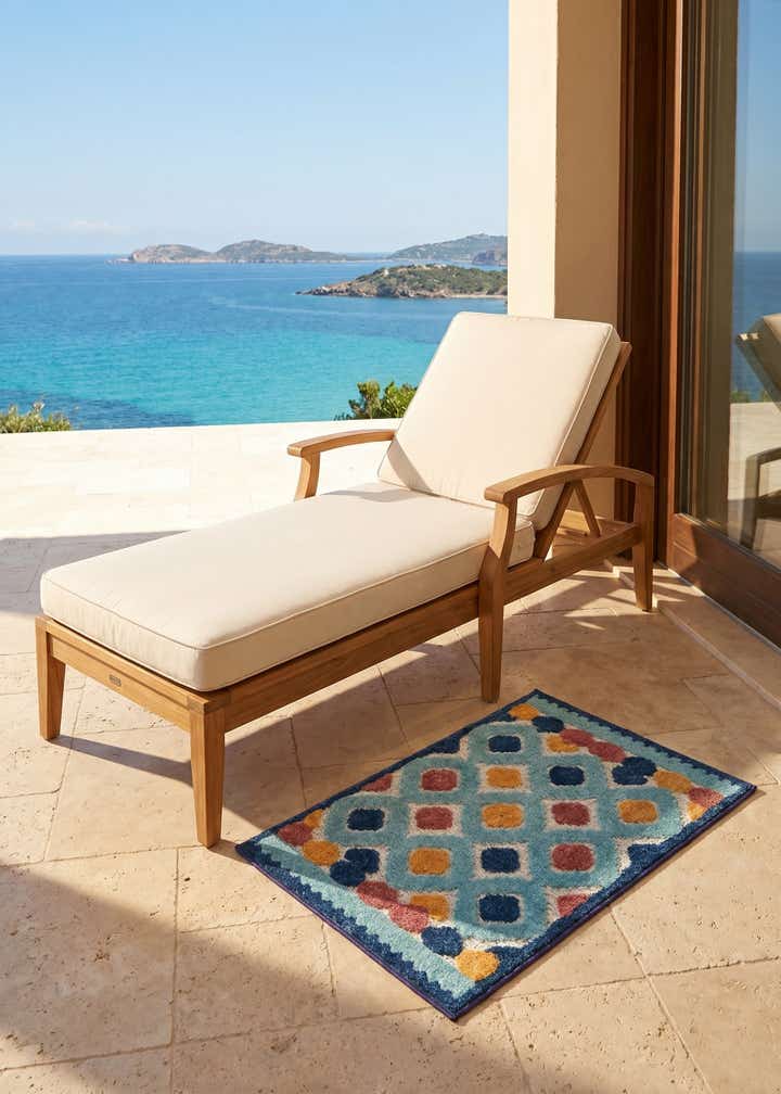 2' x 3' Easy-Clean Belize Indoor / Outdoor Rug