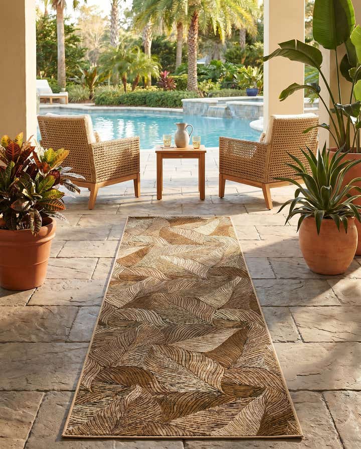 2' 7 x 10' Easy-Clean Botanical Indoor / Outdoor Runner Rug