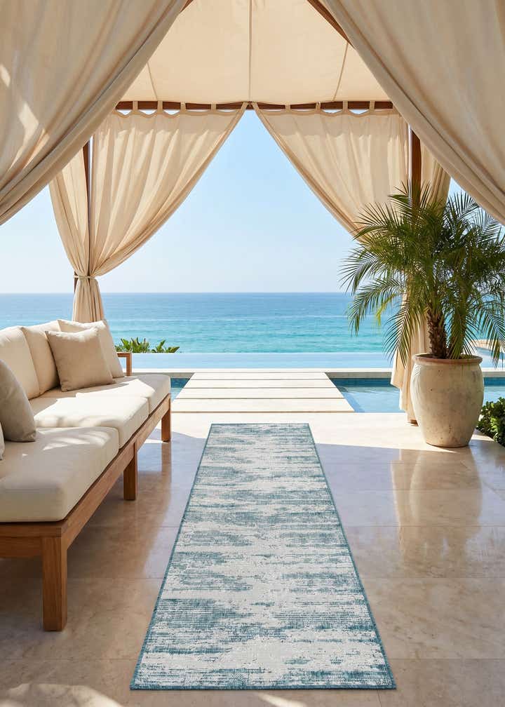 2' 7 x 10' Easy-Clean Modern Indoor / Outdoor Runner Rug