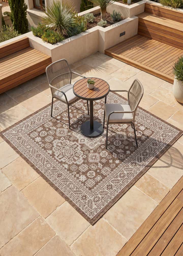 5' 3 x 5' 3 Easy-Clean Aztec Indoor / Outdoor Square Rug