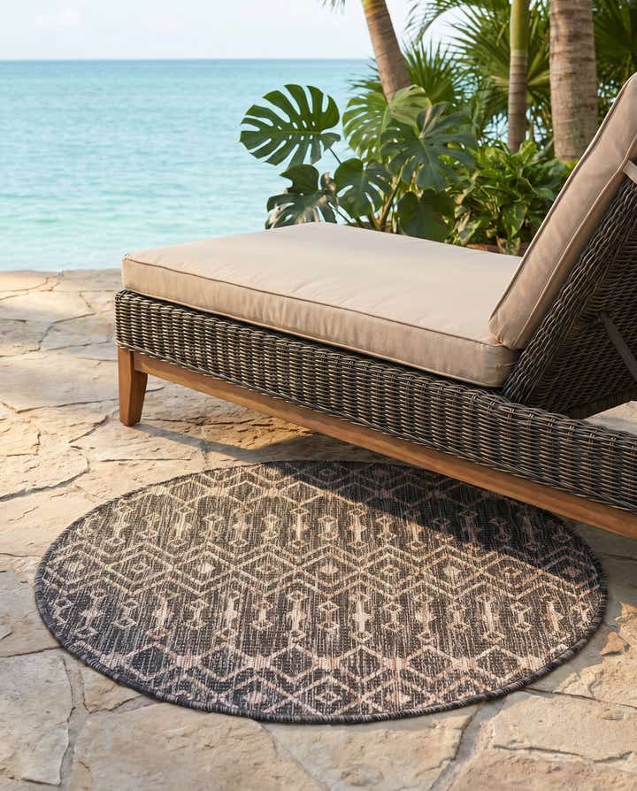 3' x 3' Easy-Clean Trellis Indoor / Outdoor Round Rug