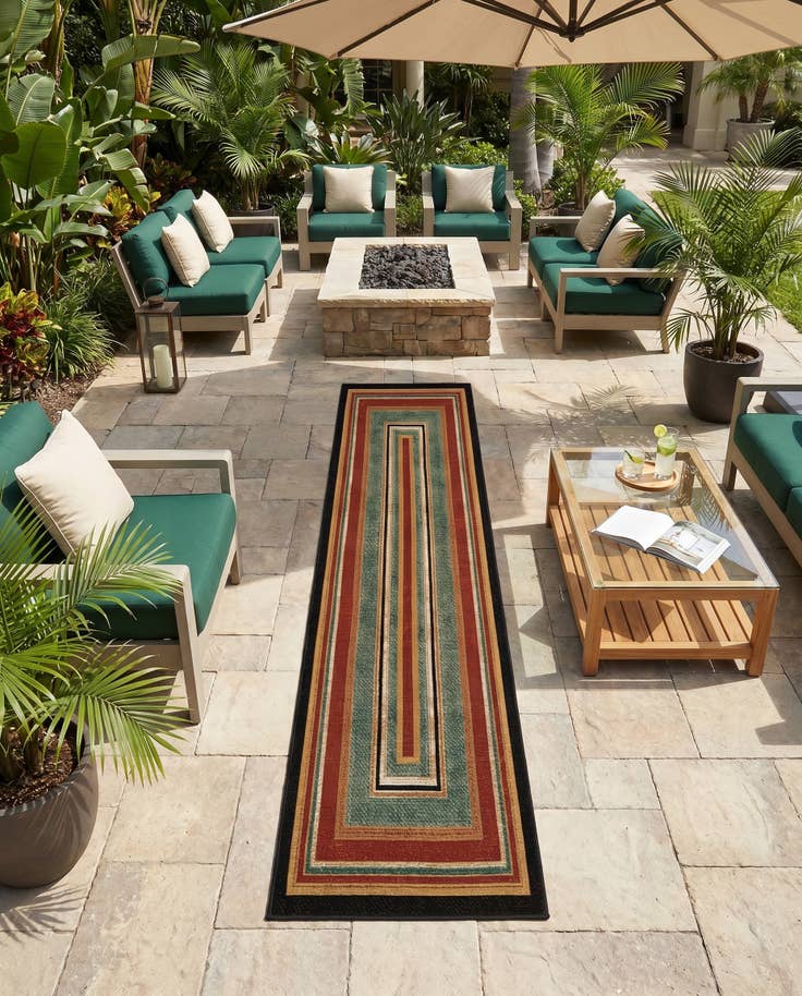 Detail image of 2' 7 x 10' Easy-Clean Modern Indoor / Outdoor Runner Rug
