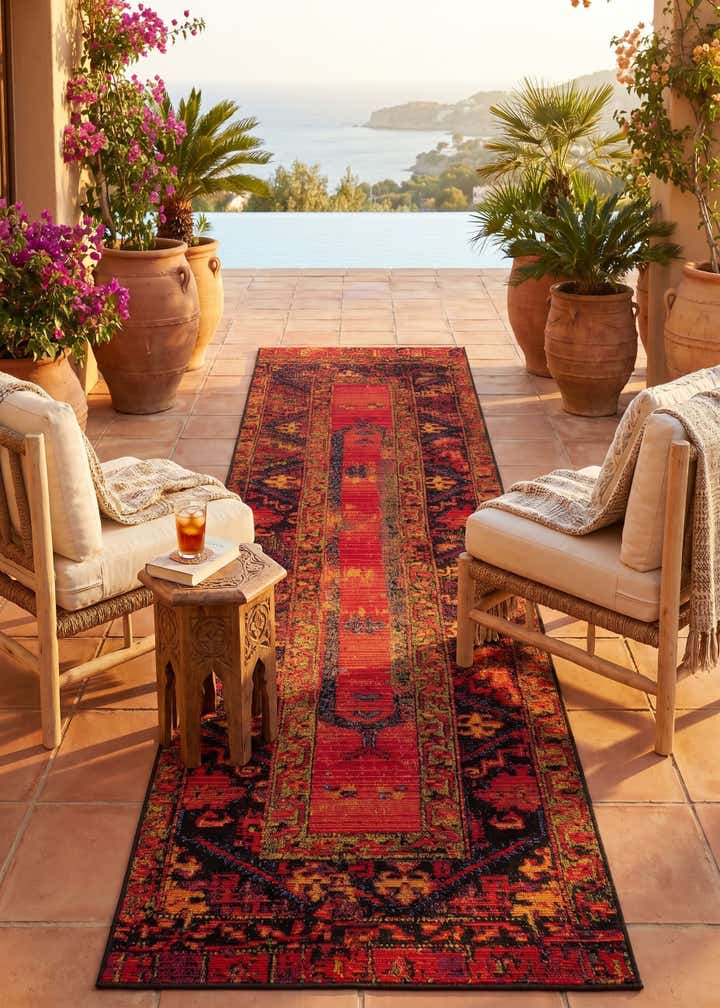 2' x 6' Easy-Clean Tribal Indoor / Outdoor Runner Rug