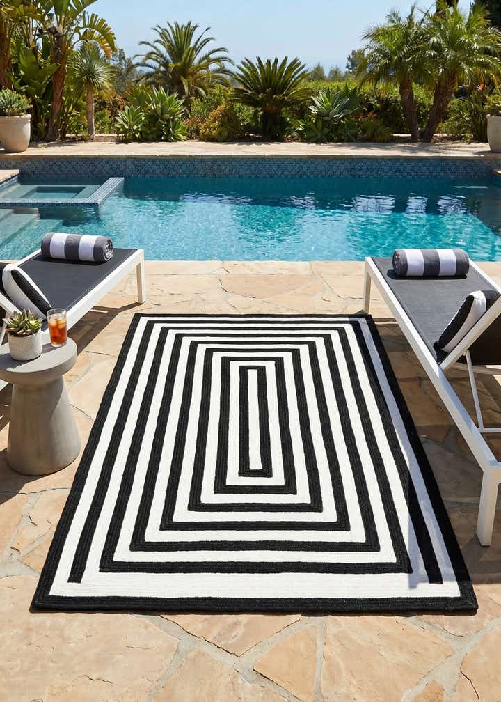 4' 1 x 6' 1 Easy-Clean Eco Verse Washable Indoor / Outdoor Rug