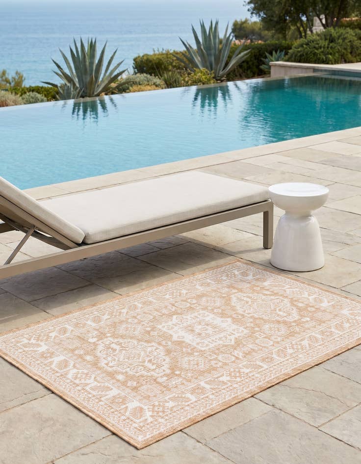 Detail image of 3' x 5' 3 Easy-Clean Aztec Indoor / Outdoor Rug