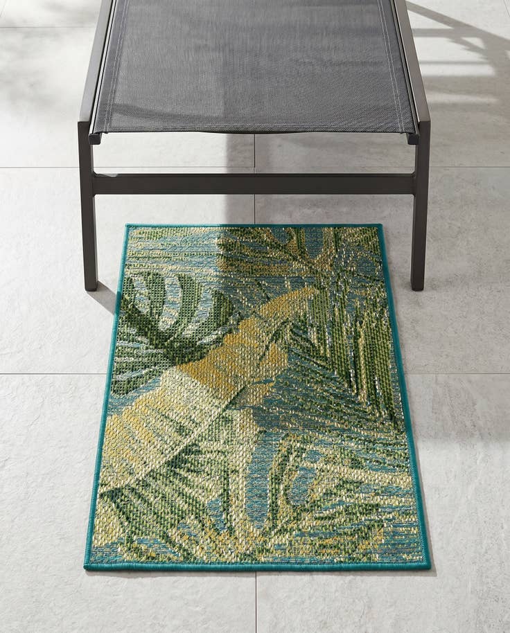 Detail image of 2' x 3' Easy-Clean Botanical Indoor / Outdoor Rug