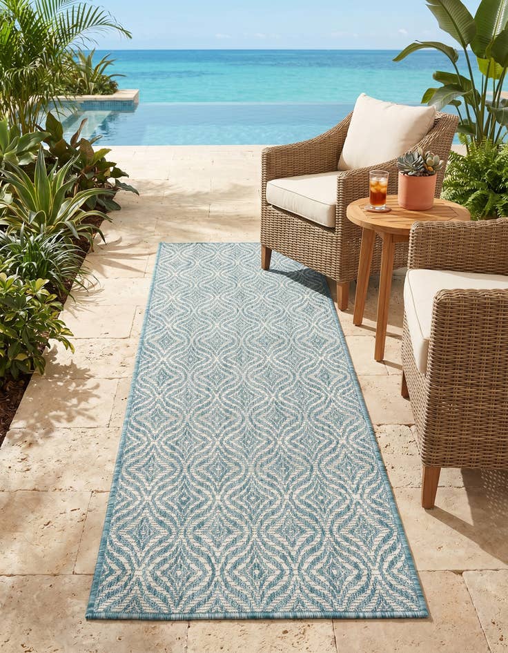 Detail image of 2' x 6' Easy-Clean Trellis Indoor / Outdoor Runner Rug