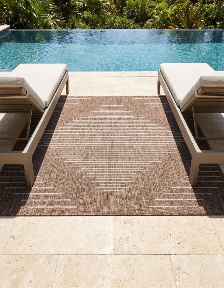 Detail image of 5' 3 x 5' 3 Easy-Clean Modern Indoor / Outdoor Square Rug