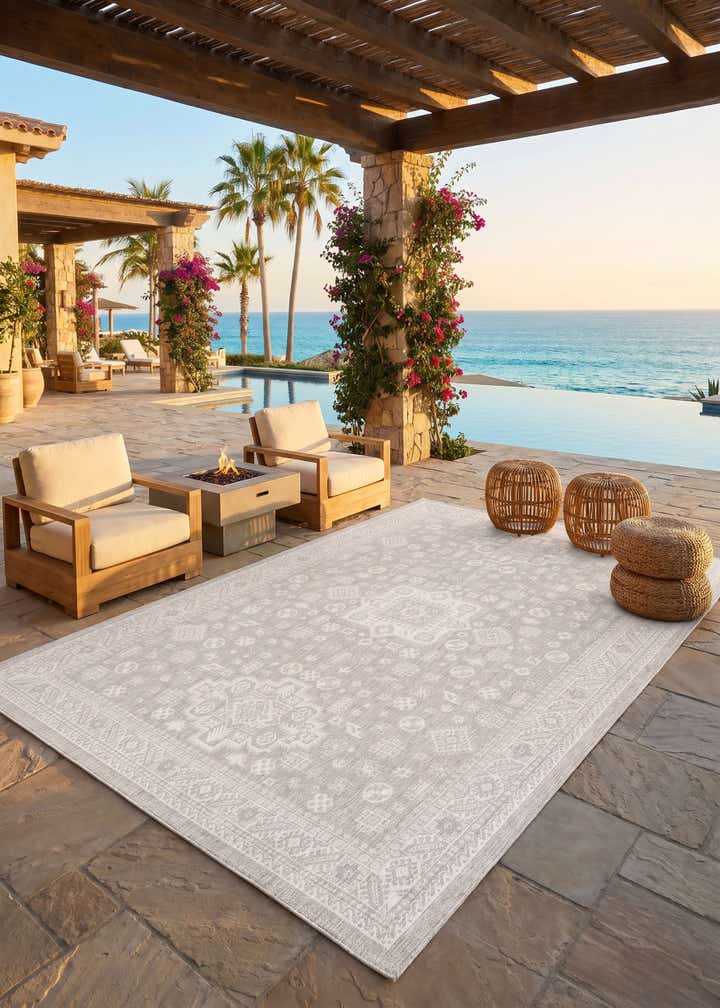 10' x 14' Easy-Clean Aztec Indoor / Outdoor Rug