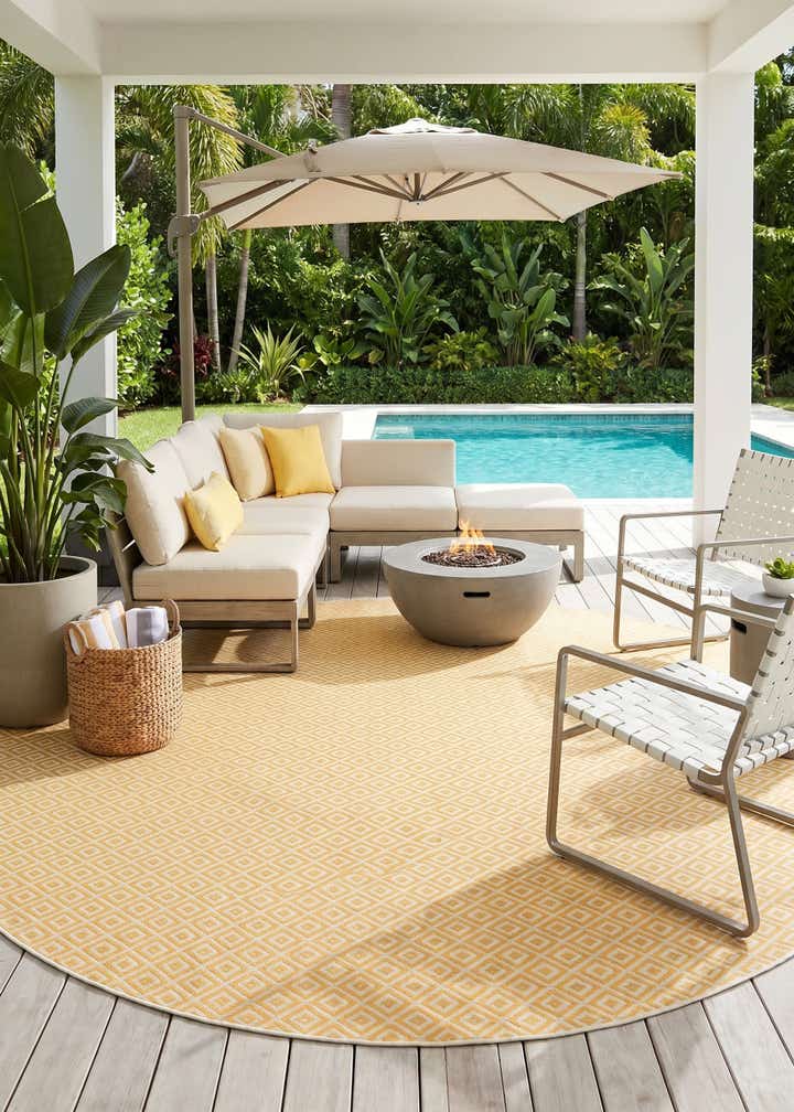 13' x 13' Easy-Clean Jill Zarin Costa Rica Indoor / Outdoor Round Rug