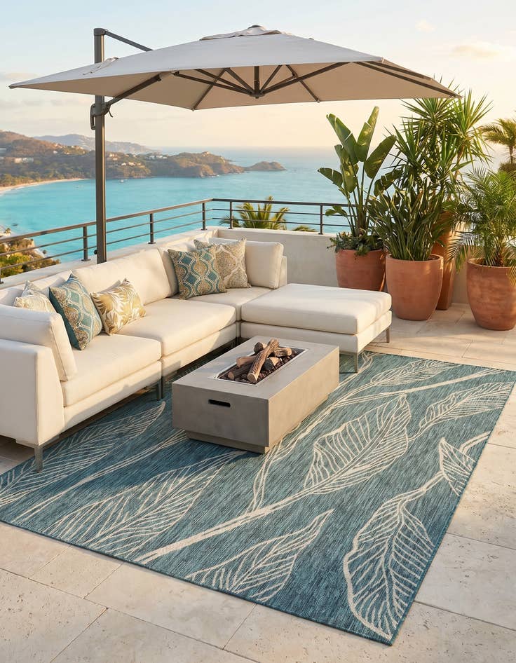 Detail image of 7' x 10' Easy-Clean Botanical Indoor / Outdoor Rug