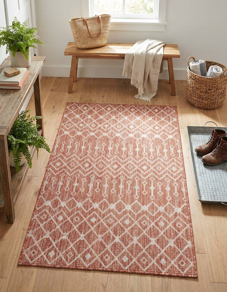 Detail image of 3' x 5' 3 Easy-Clean Trellis Indoor / Outdoor Rug