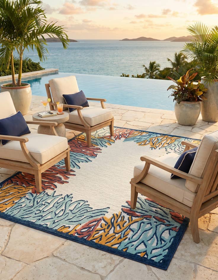 Detail image of 7' x 10' Easy-Clean Belize Indoor / Outdoor Rug