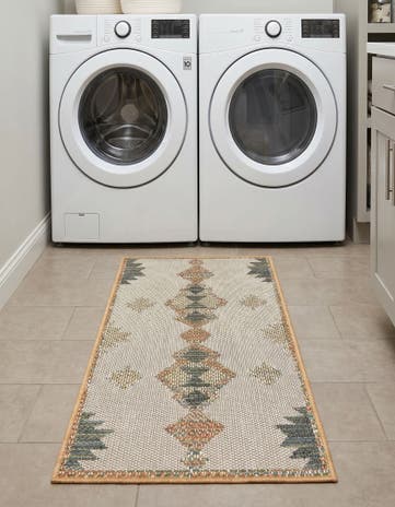 Ivory Easy-Clean Baja Indoor / Outdoor Runner Rug