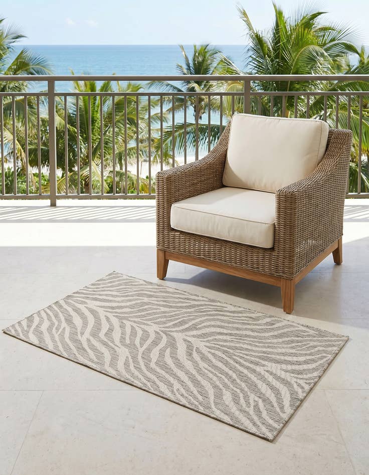 Detail image of 3' x 5' 3 Easy-Clean Safari Indoor / Outdoor Rug
