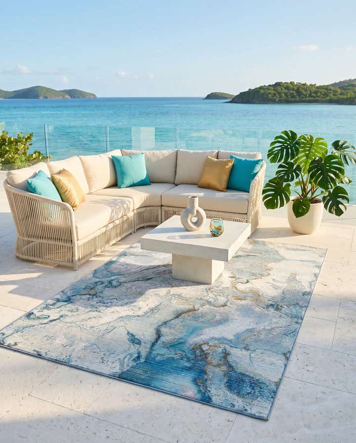 5' 3 x 7' Easy-Clean Modern Indoor / Outdoor Rug
