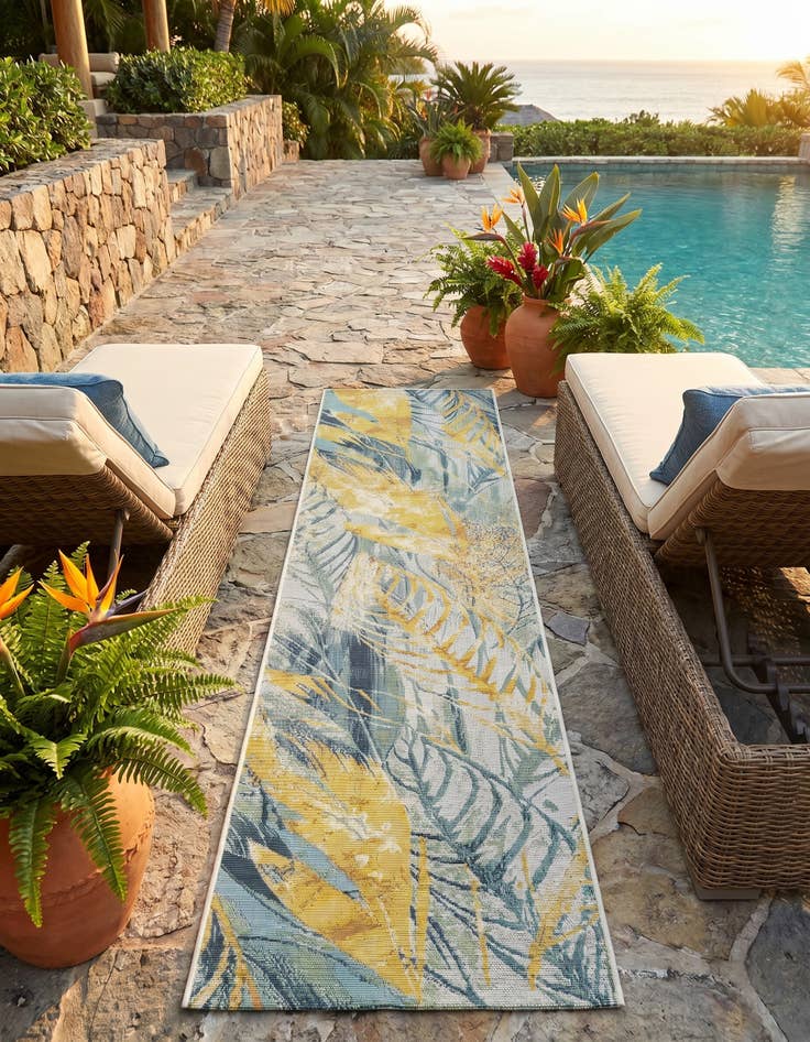 Detail image of 2' x 8' Easy-Clean Botanical Indoor / Outdoor Runner Rug