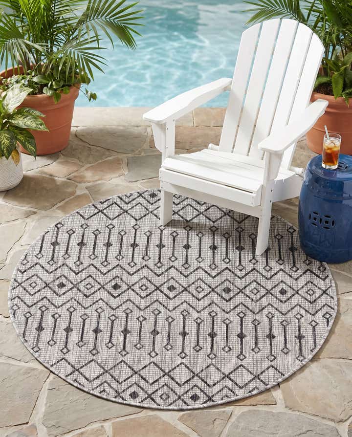 4' x 4' Easy-Clean Trellis Indoor / Outdoor Round Rug