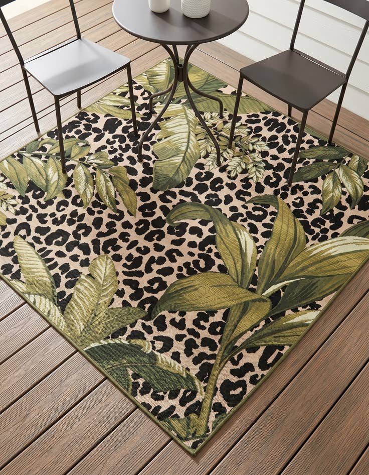 Detail image of 5' 3 x 5' 3 Easy-Clean Botanical Indoor / Outdoor Square Rug