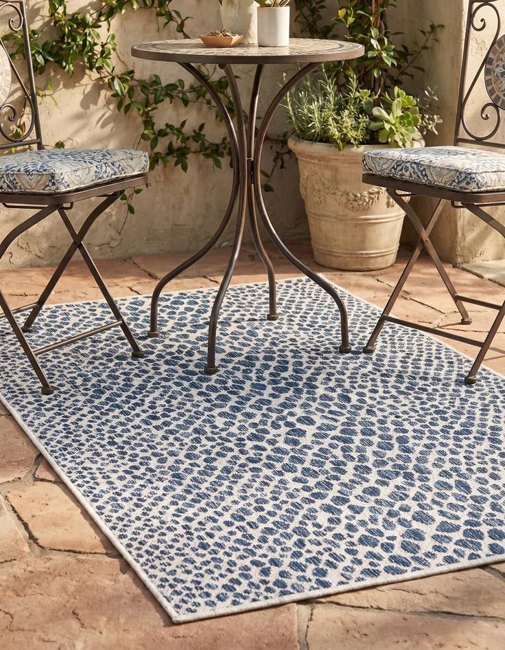 Detail image of 3' x 5' 3 Easy-Clean Jill Zarin Cape Town Indoor / Outdoor Rug