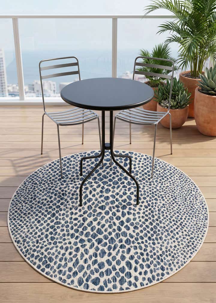 4' x 4' Easy-Clean Jill Zarin Cape Town Indoor / Outdoor Round Rug