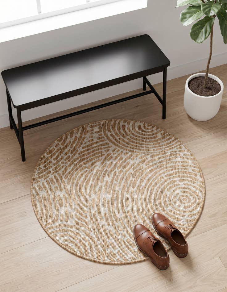 Detail image of 3' x 3' Easy-Clean Modern Indoor / Outdoor Round Rug