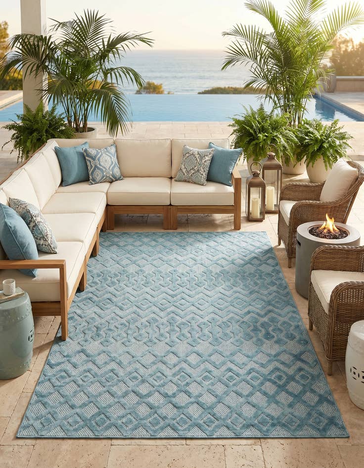 Detail image of 6' x 9' Easy-Clean Trellis Textured Indoor / Outdoor Rug