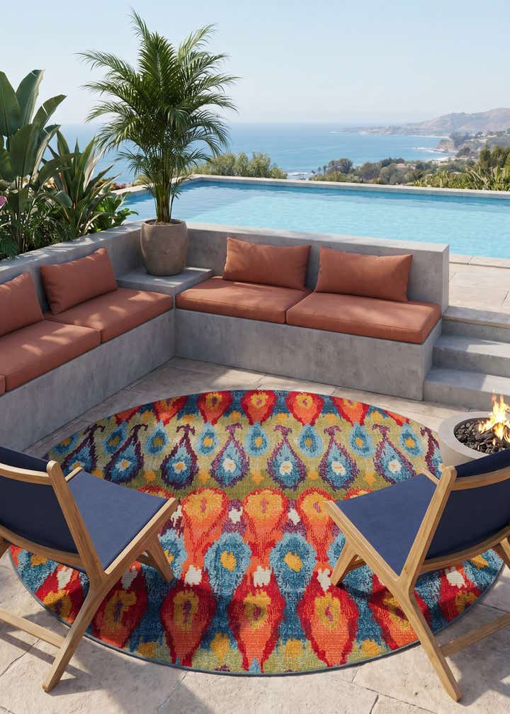 7' x 7' Easy-Clean Modern Indoor / Outdoor Round Rug