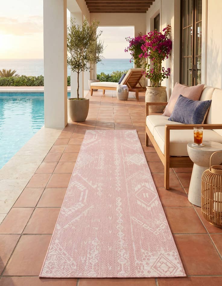 Detail image of 2' 7 x 12' Easy-Clean Bohemian Indoor / Outdoor Runner Rug