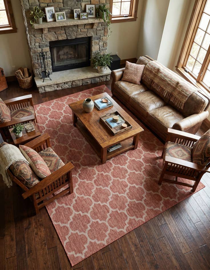 Detail image of 9' x 12' Easy-Clean Lattice Indoor / Outdoor Rug