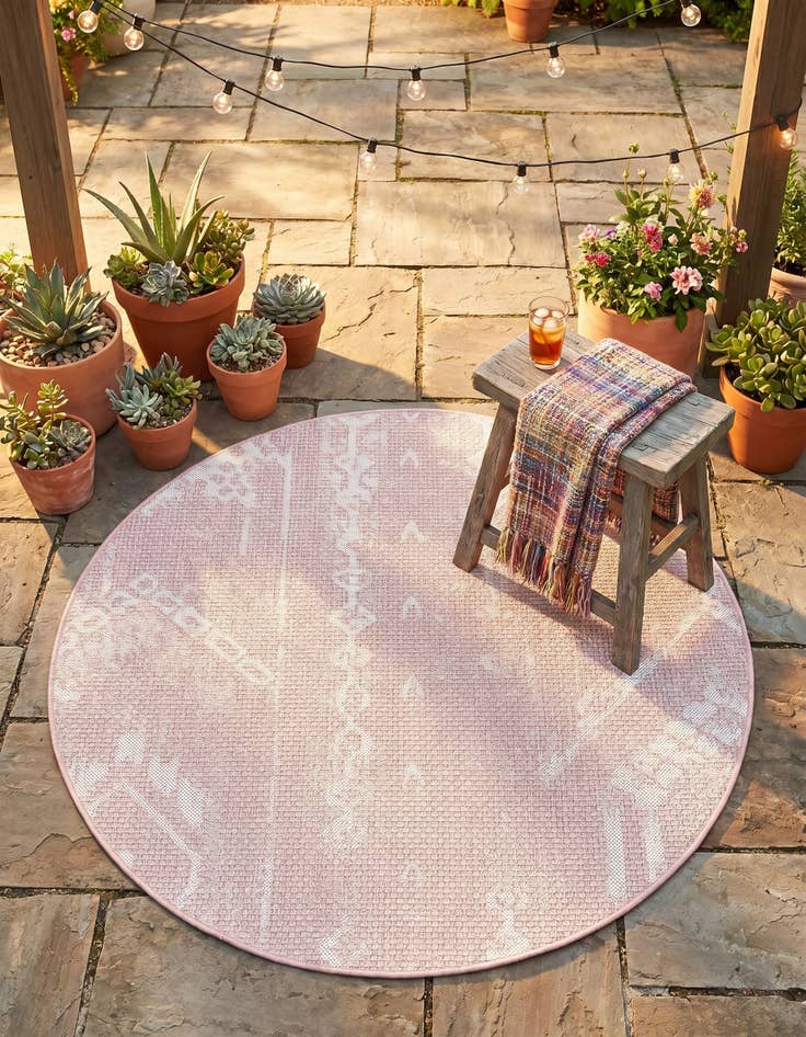 Detail image of 3' x 3' Easy-Clean Bohemian Indoor / Outdoor Round Rug