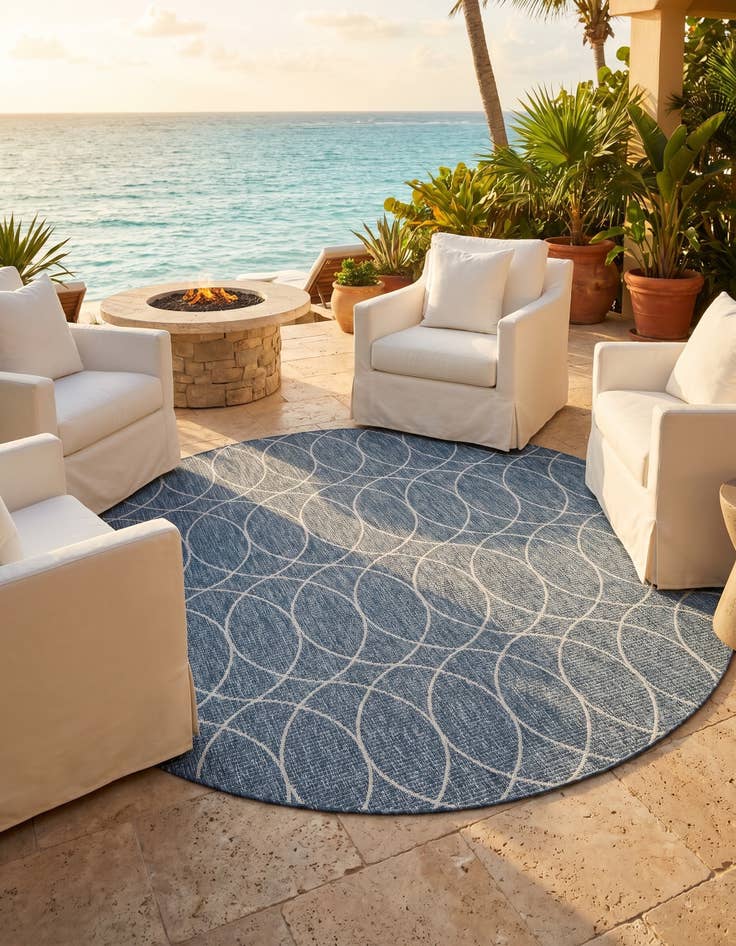 Detail image of 10' x 10' Easy-Clean Trellis Indoor / Outdoor Round Rug