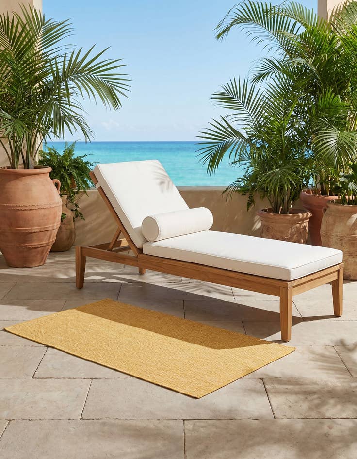 Detail image of 3' x 5' 3 Easy-Clean Solid Indoor / Outdoor Rug