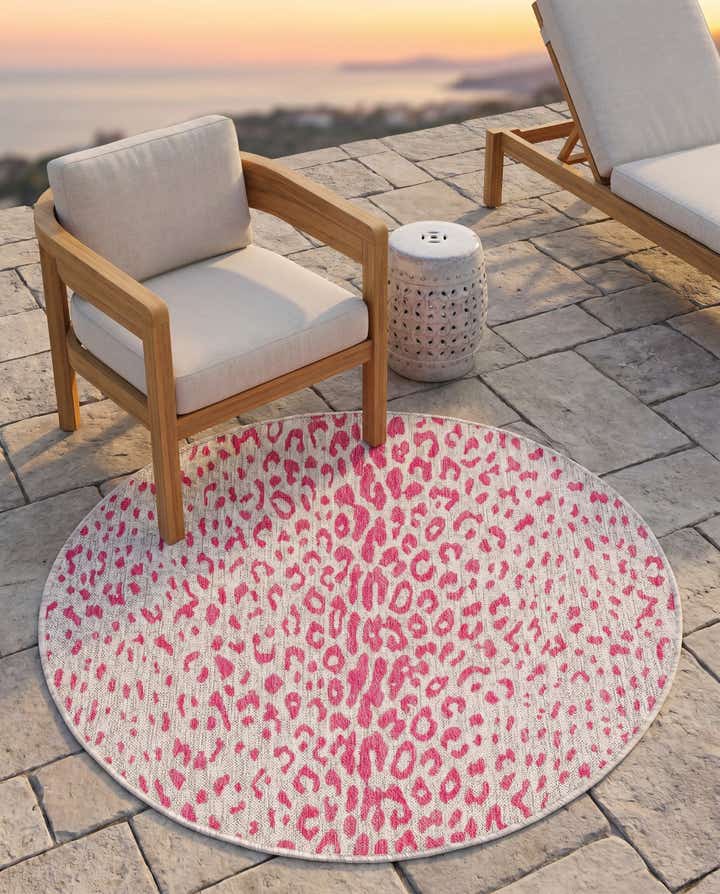 4' x 4' Easy-Clean Safari Indoor / Outdoor Round Rug