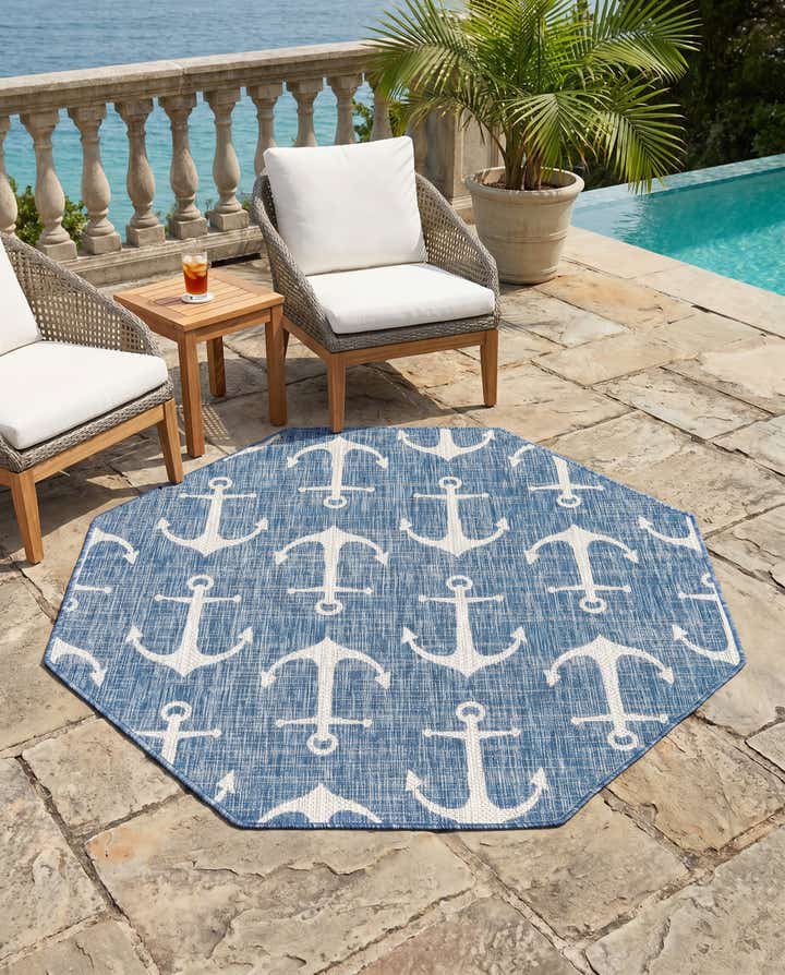 5' 3 x 5' 3 Easy-Clean Coastal Indoor / Outdoor Octagon Rug