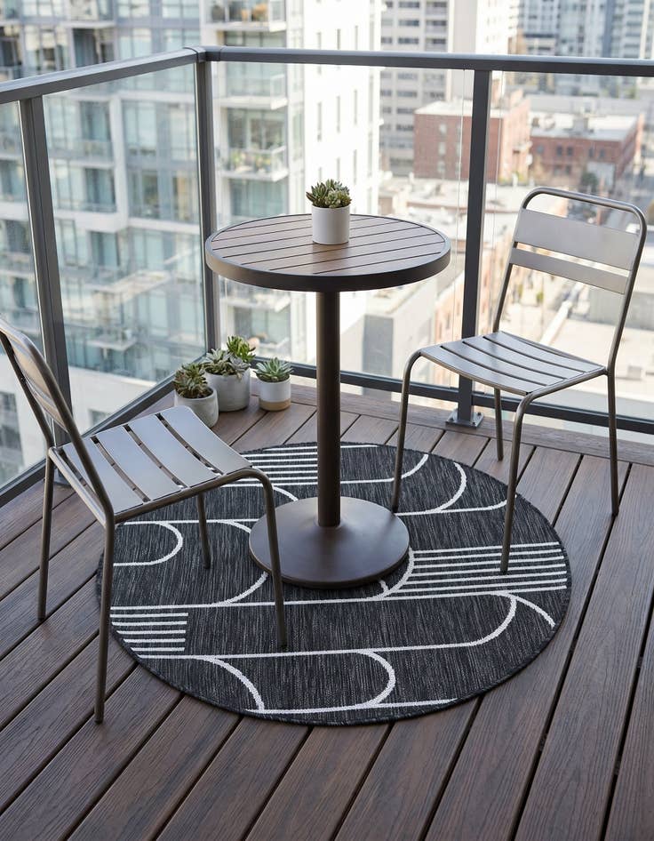 Detail image of 3' 1 x 3' 1 Easy-Clean Modern Indoor / Outdoor Round Rug