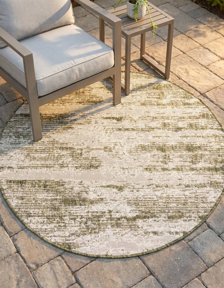 Detail image of 4' x 4' Easy-Clean Modern Indoor / Outdoor Round Rug