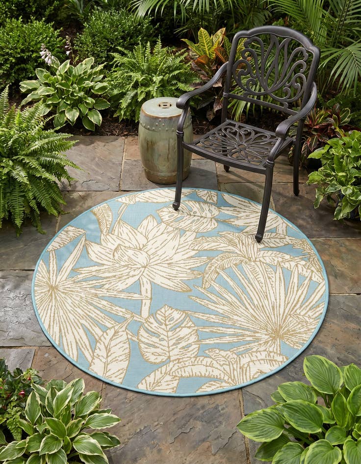 Detail image of 3' x 3' Easy-Clean Botanical Indoor / Outdoor Round Rug