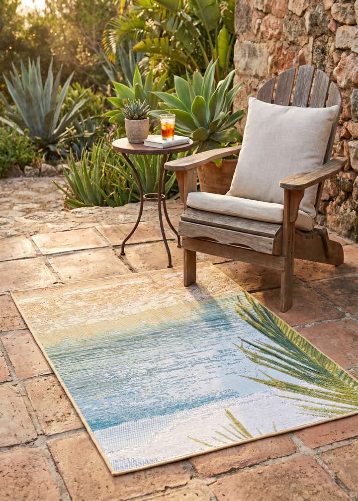2' x 3' Easy-Clean Coastal Indoor / Outdoor Rug
