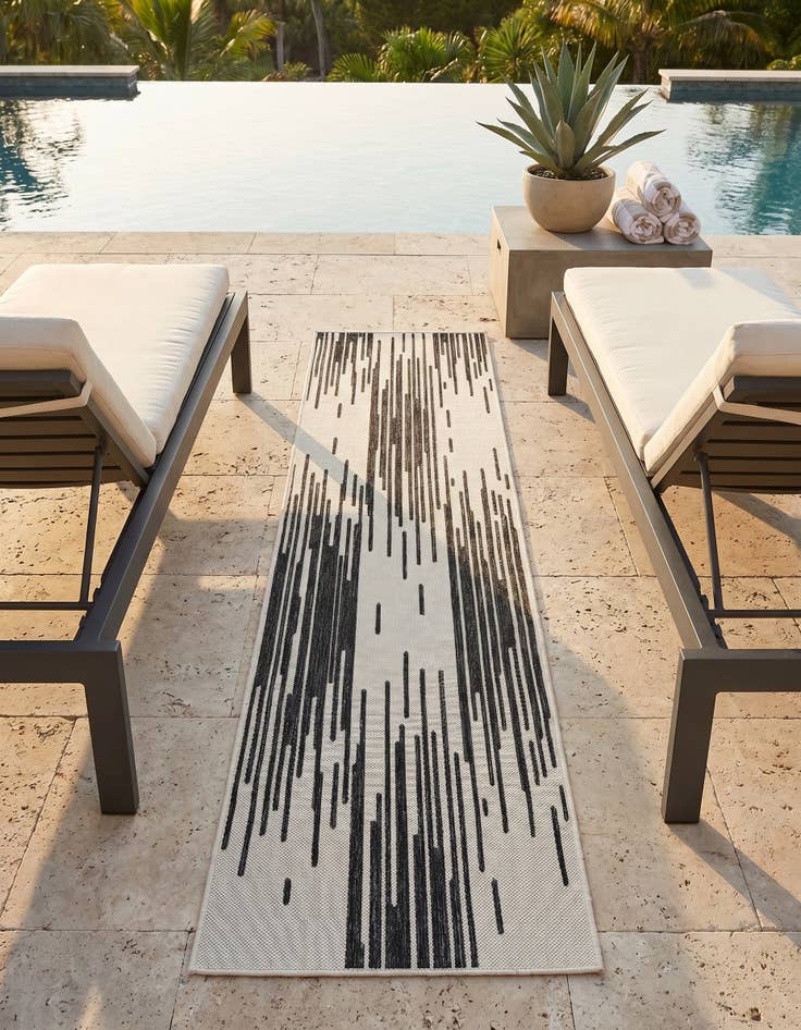 Detail image of 2' x 8' Easy-Clean Modern Indoor / Outdoor Runner Rug