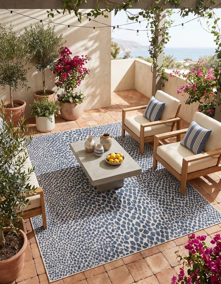 Detail image of 7' 10 x 10' Easy-Clean Jill Zarin Cape Town Indoor / Outdoor Rug