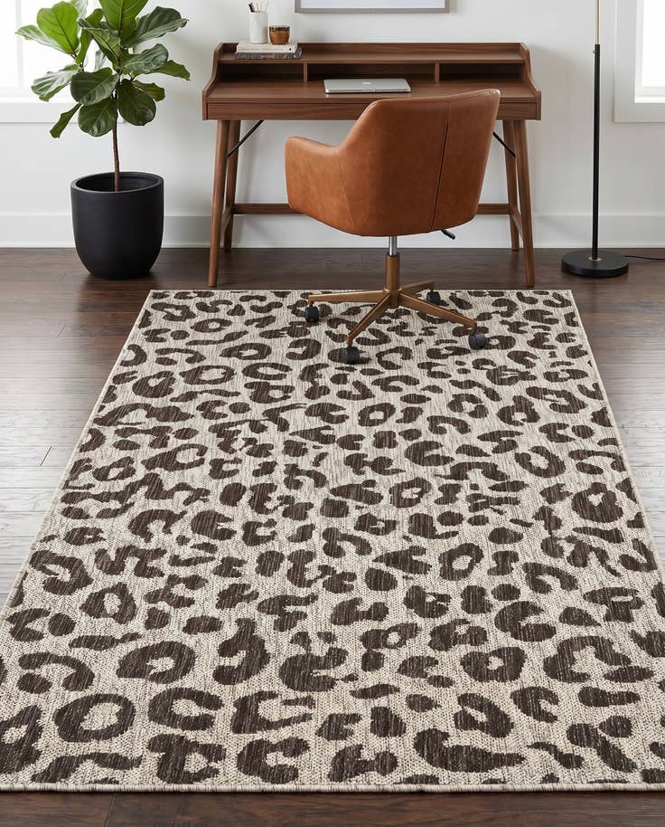 Detail image of 3' x 5' 3 Easy-Clean Safari Indoor / Outdoor Rug