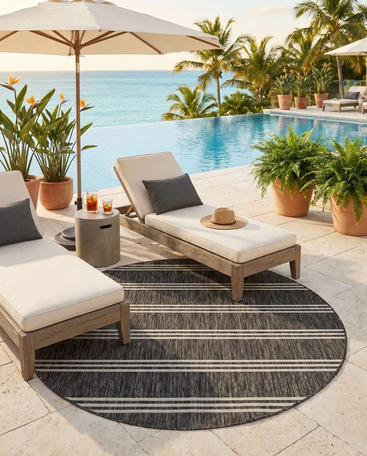 6' x 6' Easy-Clean Jill Zarin Anguilla Indoor / Outdoor Round Rug