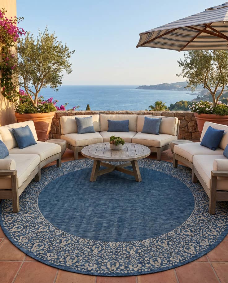 Detail image of 13' x 13' Easy-Clean Border Indoor / Outdoor Round Rug