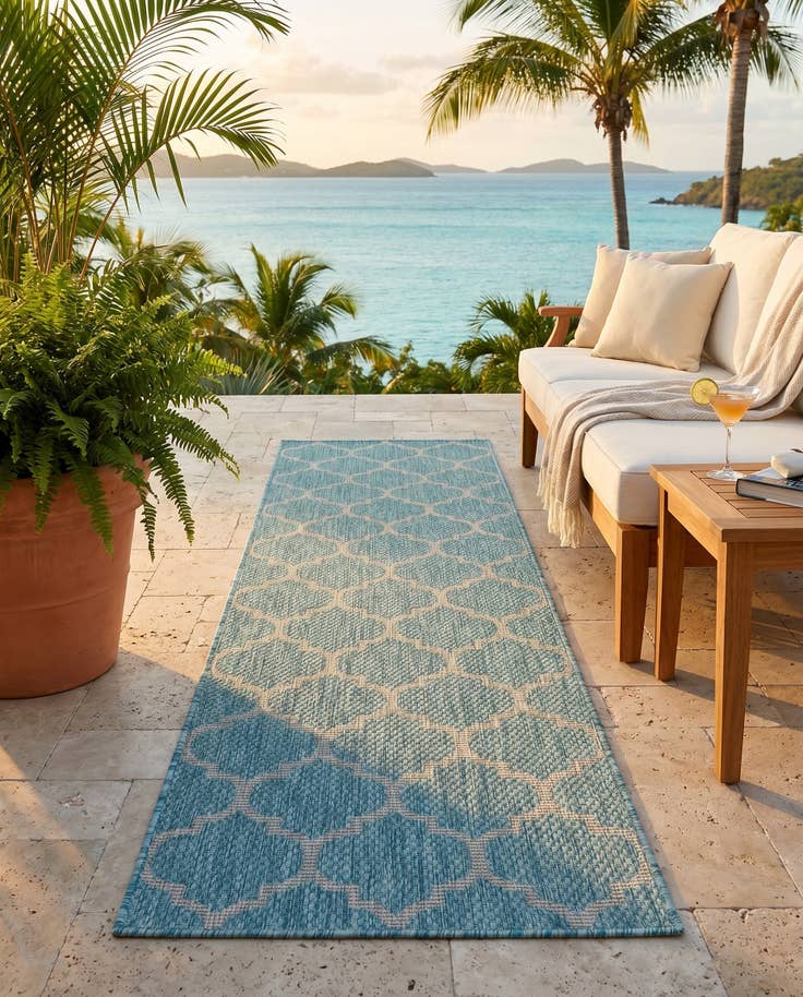Detail image of 2' x 6' Easy-Clean Lattice Indoor / Outdoor Runner Rug