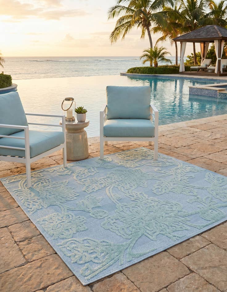 Detail image of 7' 10 x 7' 10 Easy-Clean Aruba Indoor / Outdoor Square Rug