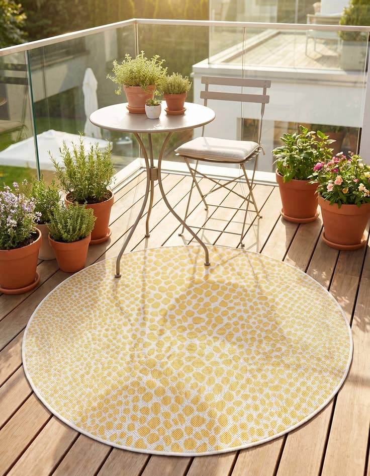 Detail image of 4' x 4' Easy-Clean Jill Zarin Cape Town Indoor / Outdoor Round Rug