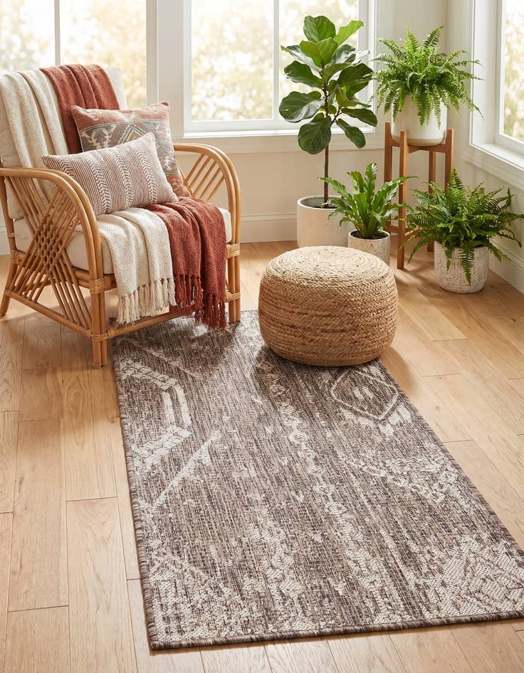 Detail image of 2' x 4' Easy-Clean Bohemian Indoor / Outdoor Runner Rug