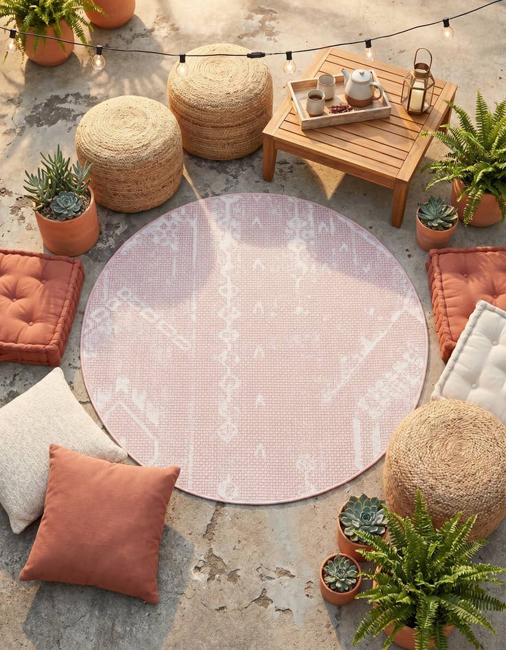Detail image of 3' x 3' Easy-Clean Bohemian Indoor / Outdoor Round Rug